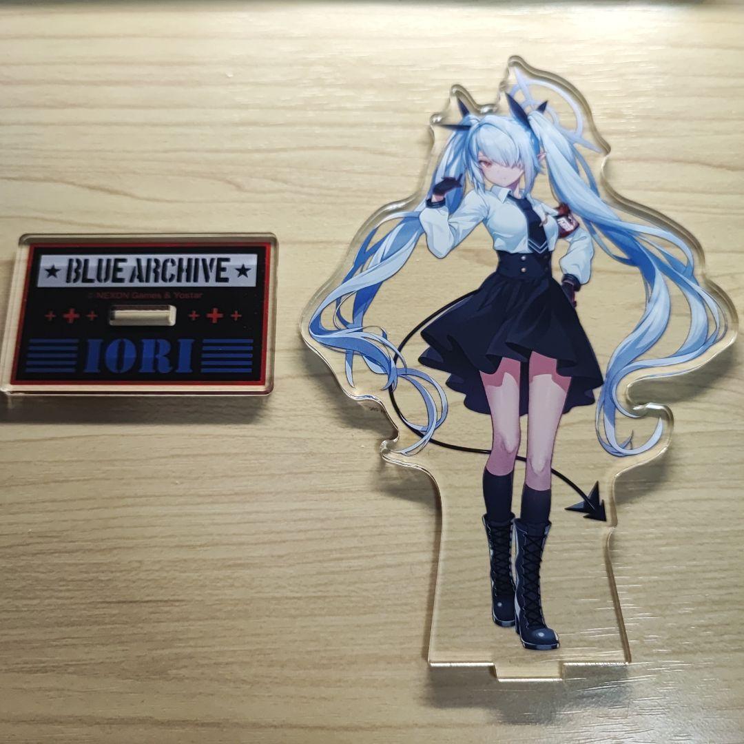 ブルーアーカイブ 銀鏡イオリ BIGアクリルスタンド - メルカリ