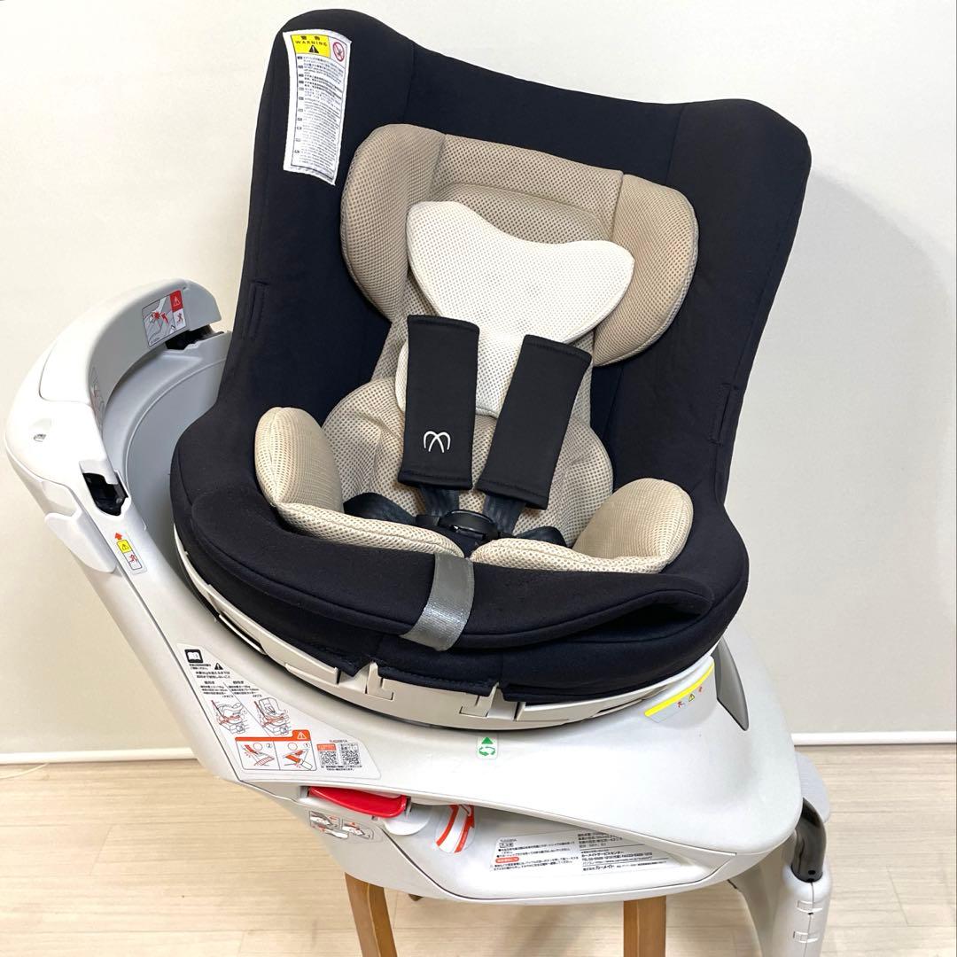 エールベベ ✨360ターンSⅡ✨360℃回転式チャイルドシート❗️