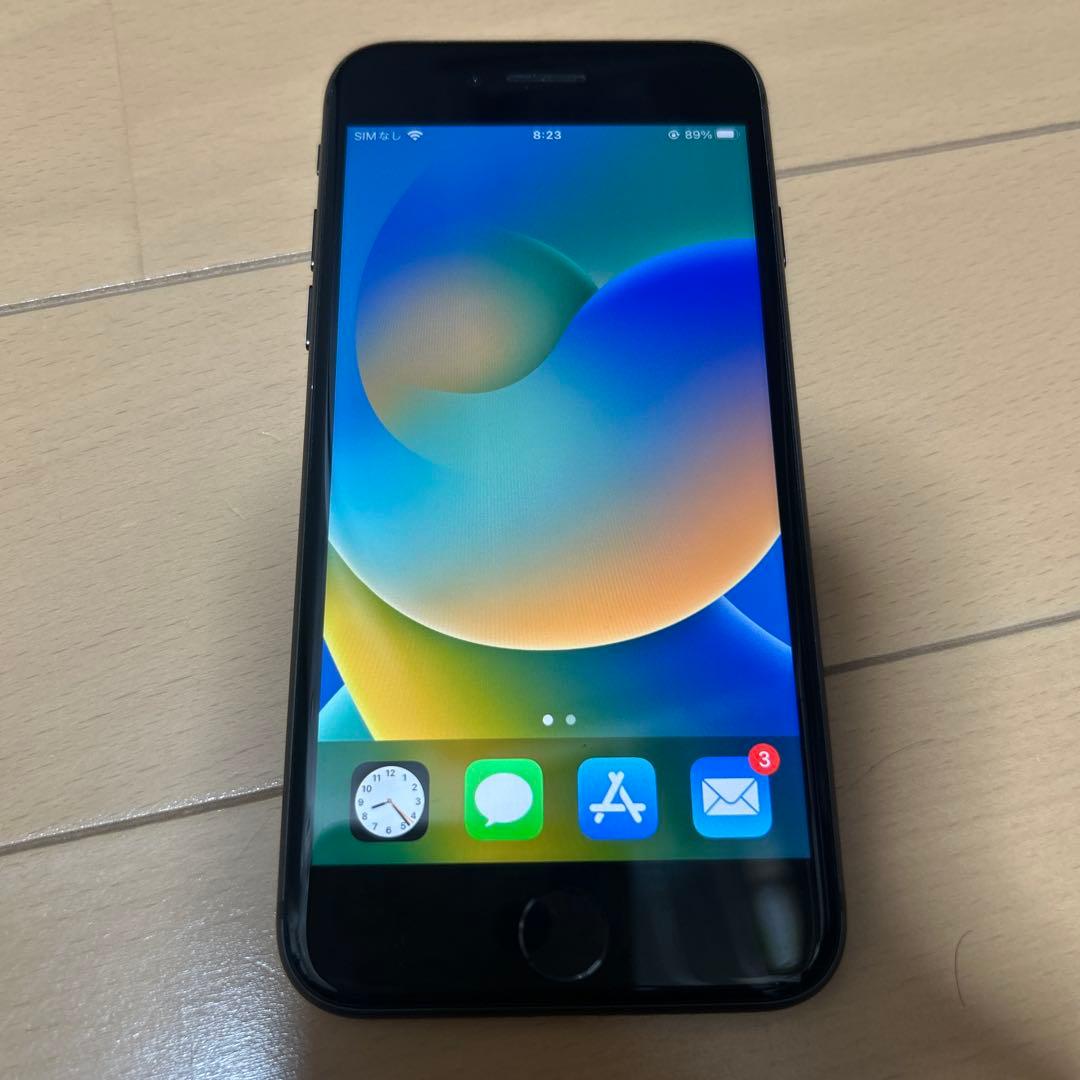 iPhone8 64GB スペースグレー simロックなし