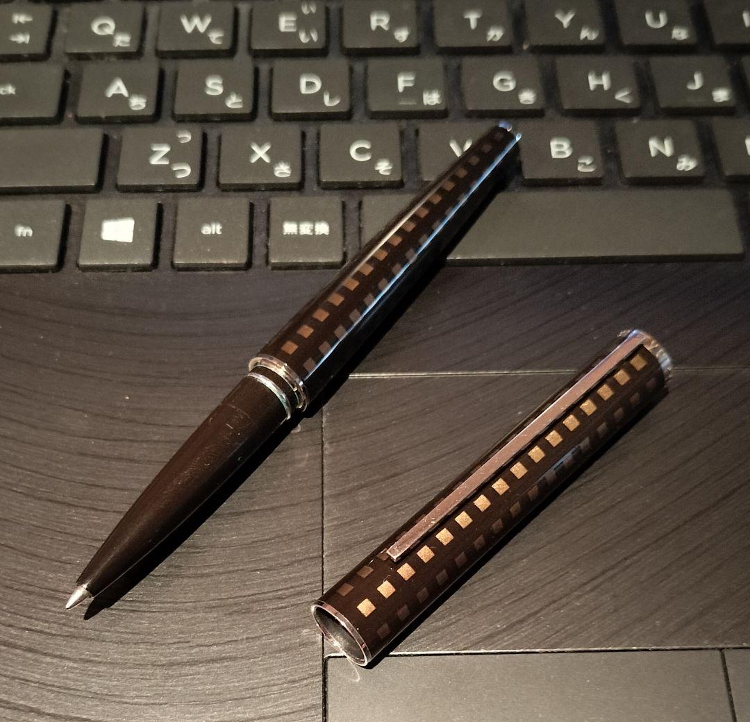 美品　ルイヴィトン　キャップ式ボールペン　ジェットラックダミエ　ローラーボール 美品ルイヴィトンキャップ式ボールペンジェットラックダミエローラーボール