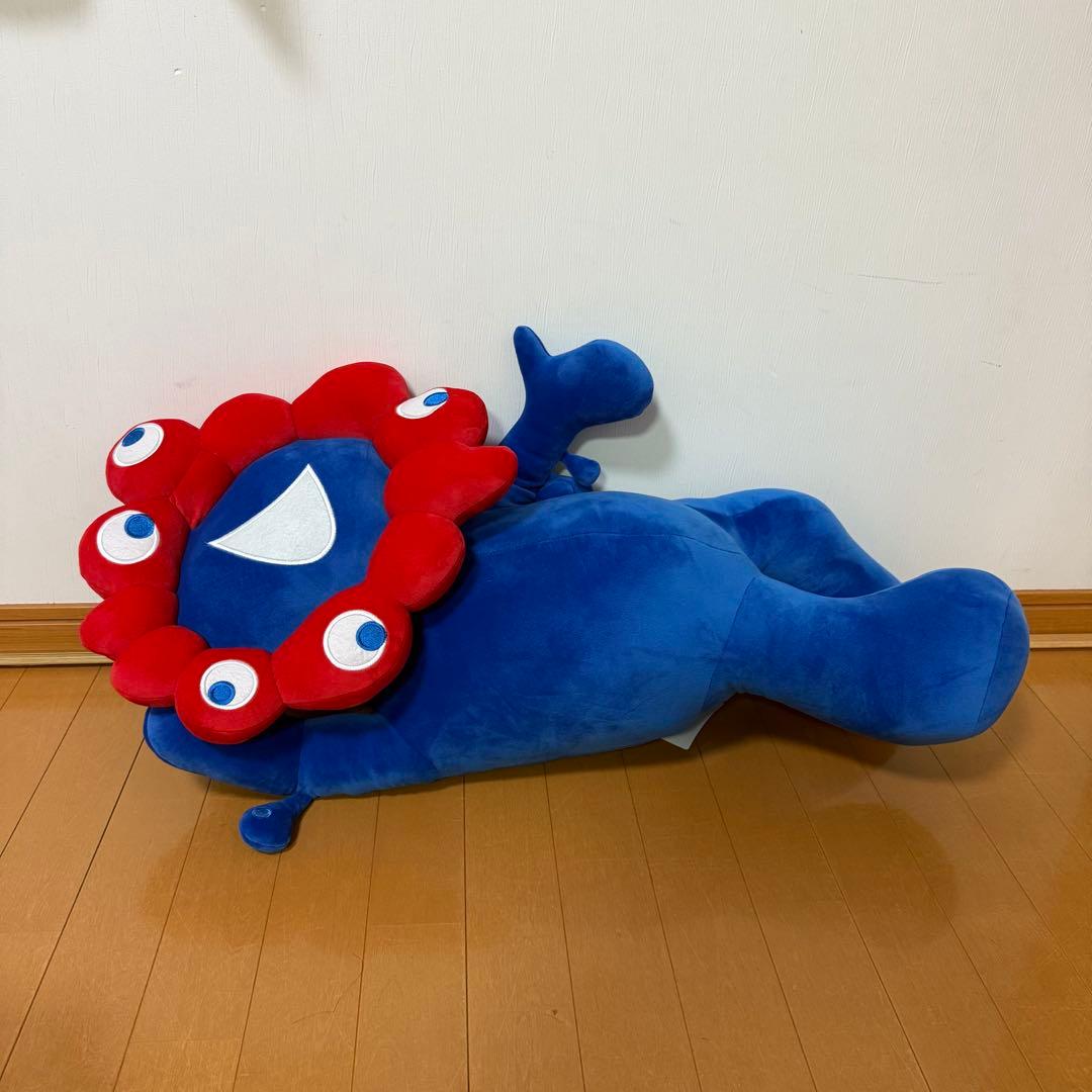 ミャクミャクくじ1等ぬいぐるみ ミャクミャクくじ 1等】 ぬいぐるみ 80cm 万博 会場限定 一等 - メルカリ