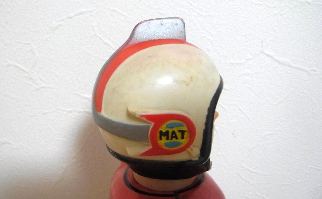 ブルマァク　MAT隊員　面取れ　帰って来たウルトラマン　ブリキ　ゼンマイ