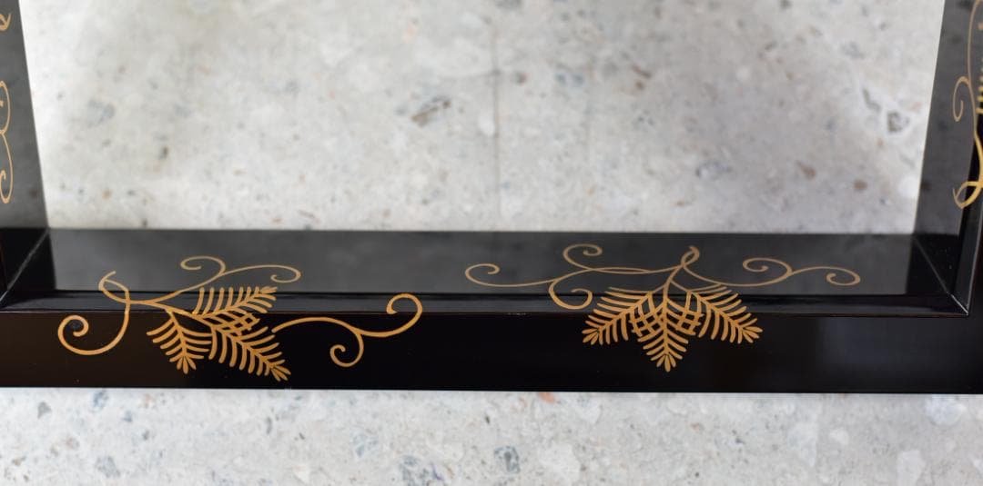 値下げ、塗師一斎作　松唐紋蒔絵炉縁【極上品】　囲炉裏/お茶道具