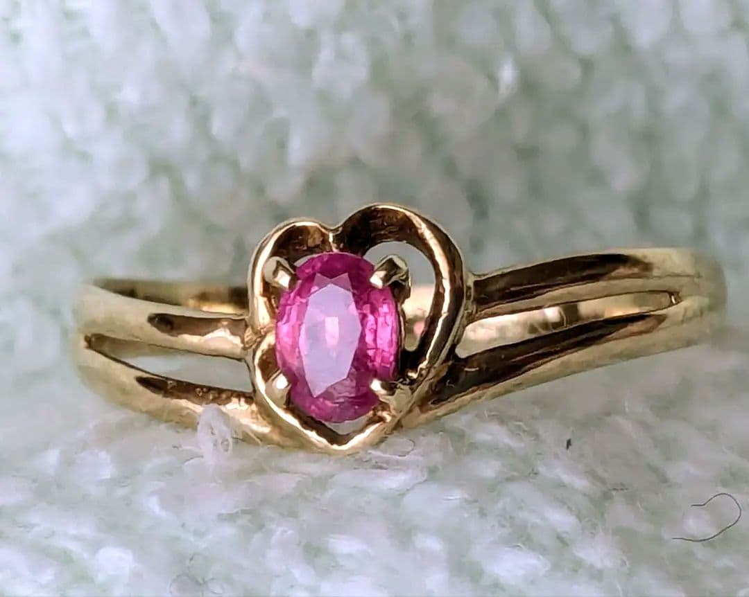 早い者勝ち　ピンクガーネット ハート型 台座　ゴールドリング　K18　18金