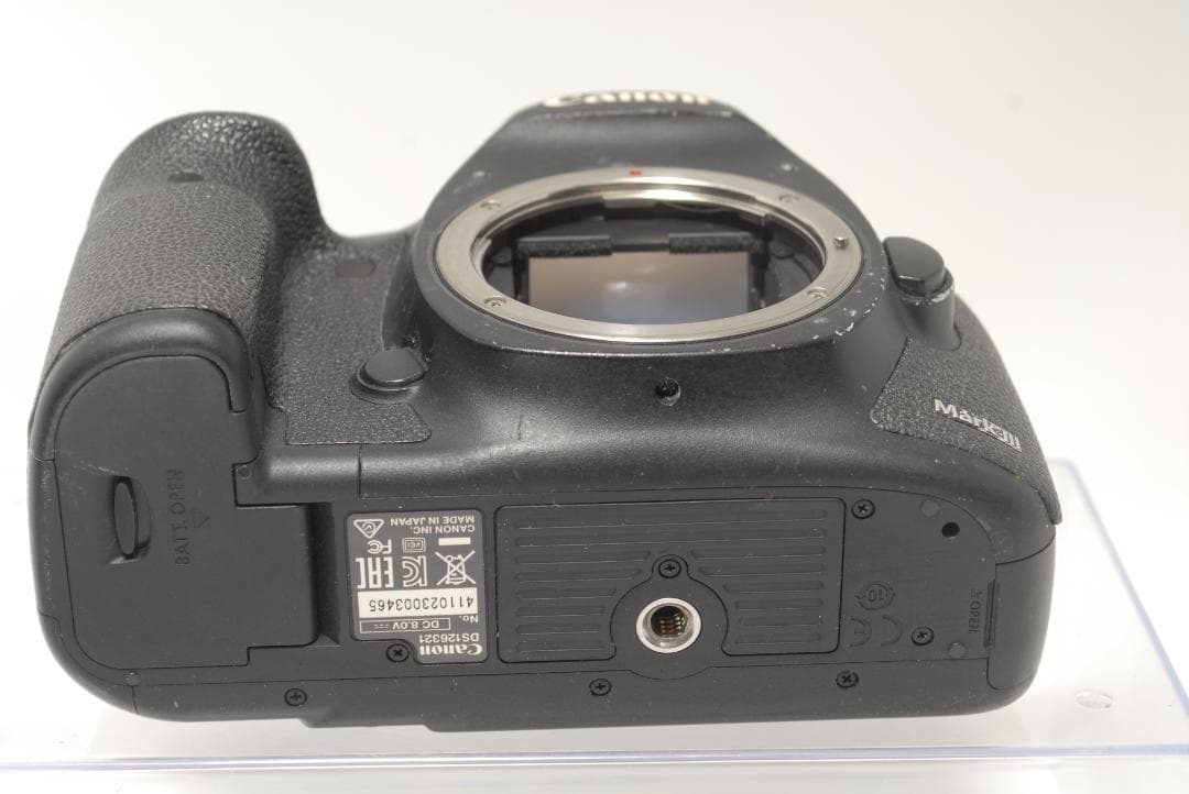 ☘️訳あり大特価品✨付属品多数☘️Canon EOS 5D MarkⅢ 超望遠 カメラ