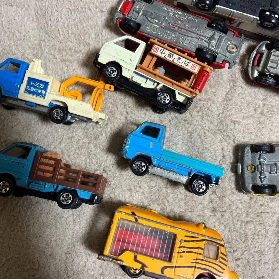 5191 ジャンクミニカー 部品取り トミカ 日産 救急車 日本製含む5台