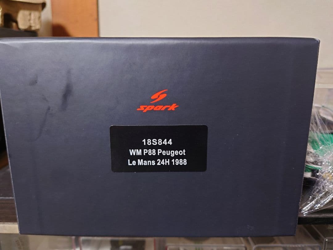 18S844 スパーク 1/18 WM P88 Peugeot #51