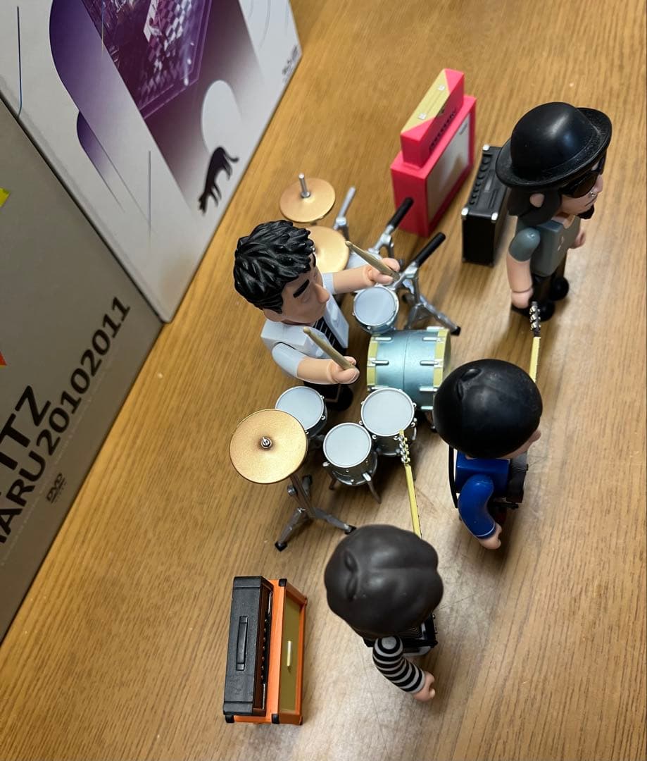 スピッツ キューブリック フィギュア(最終お値下げ)