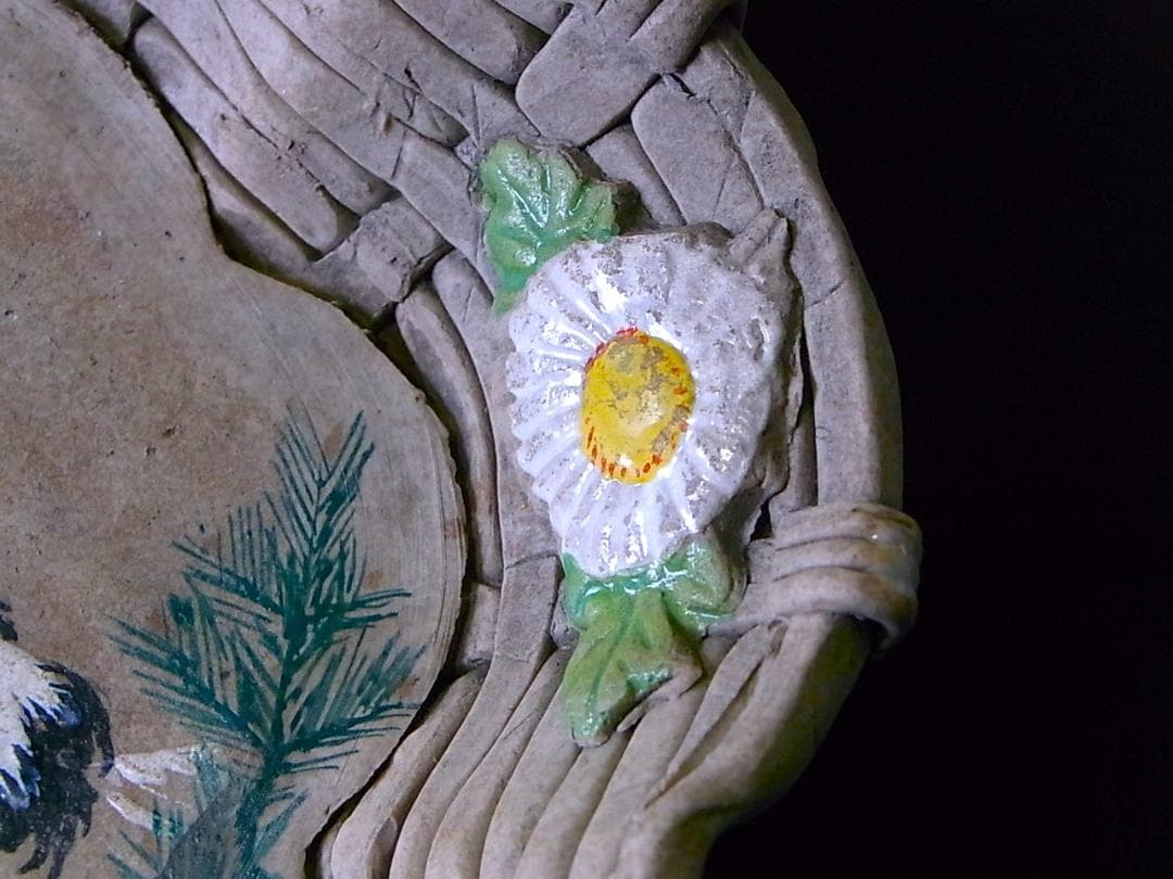 【 E919 】 素晴らしき超名品　明治期萬古焼上手作品　陽刻番の鶴文飾り皿