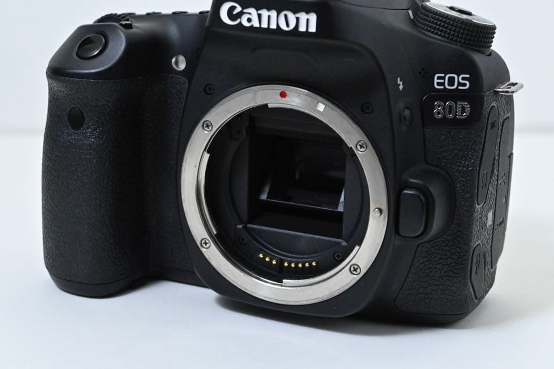 Canon EOS 80D デジタル一眼レフカメラ