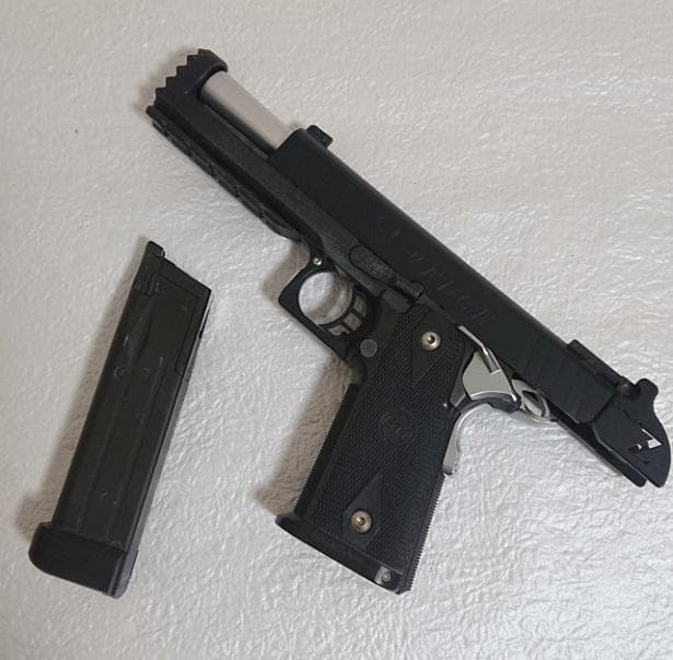 KSC STI ストライクガン ガスブローバック