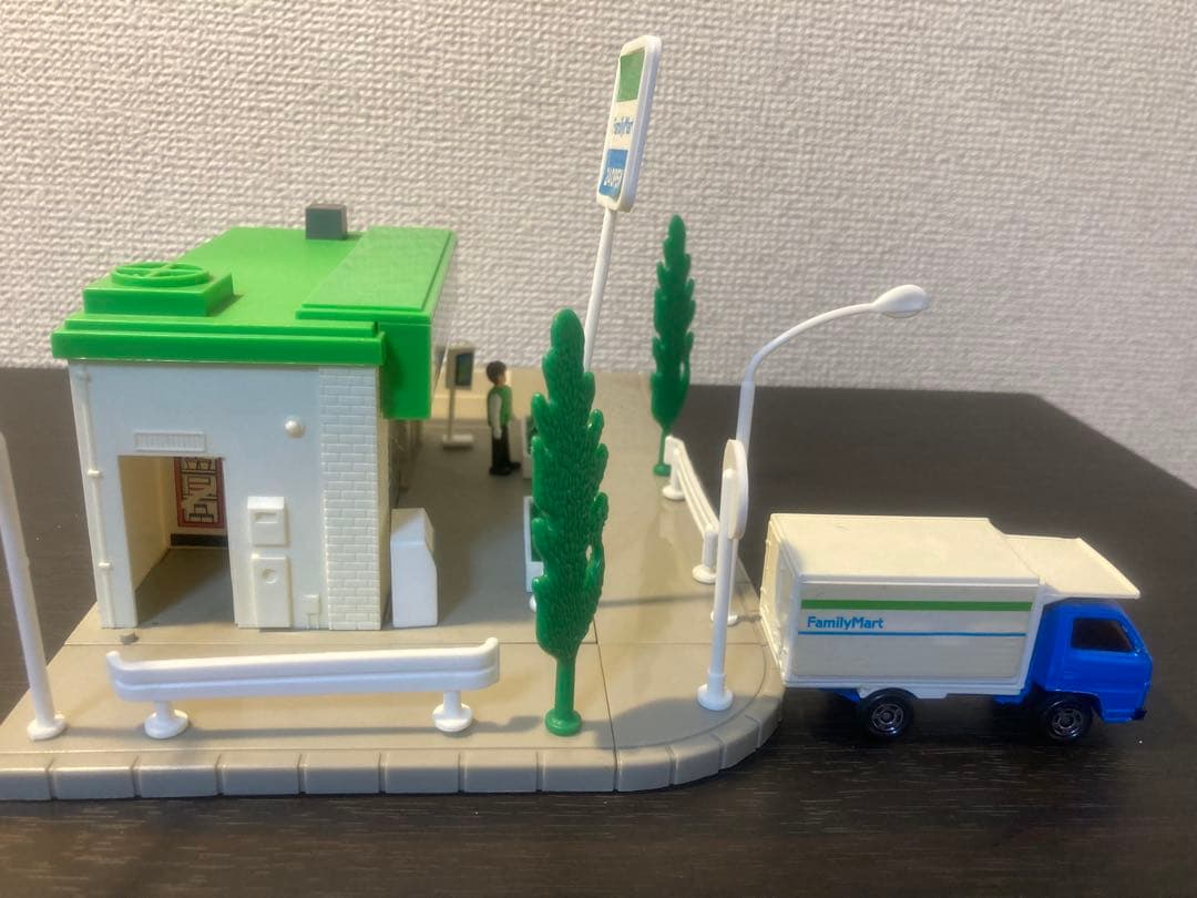 トミカタウン/ファミリーマート(トミカ付)