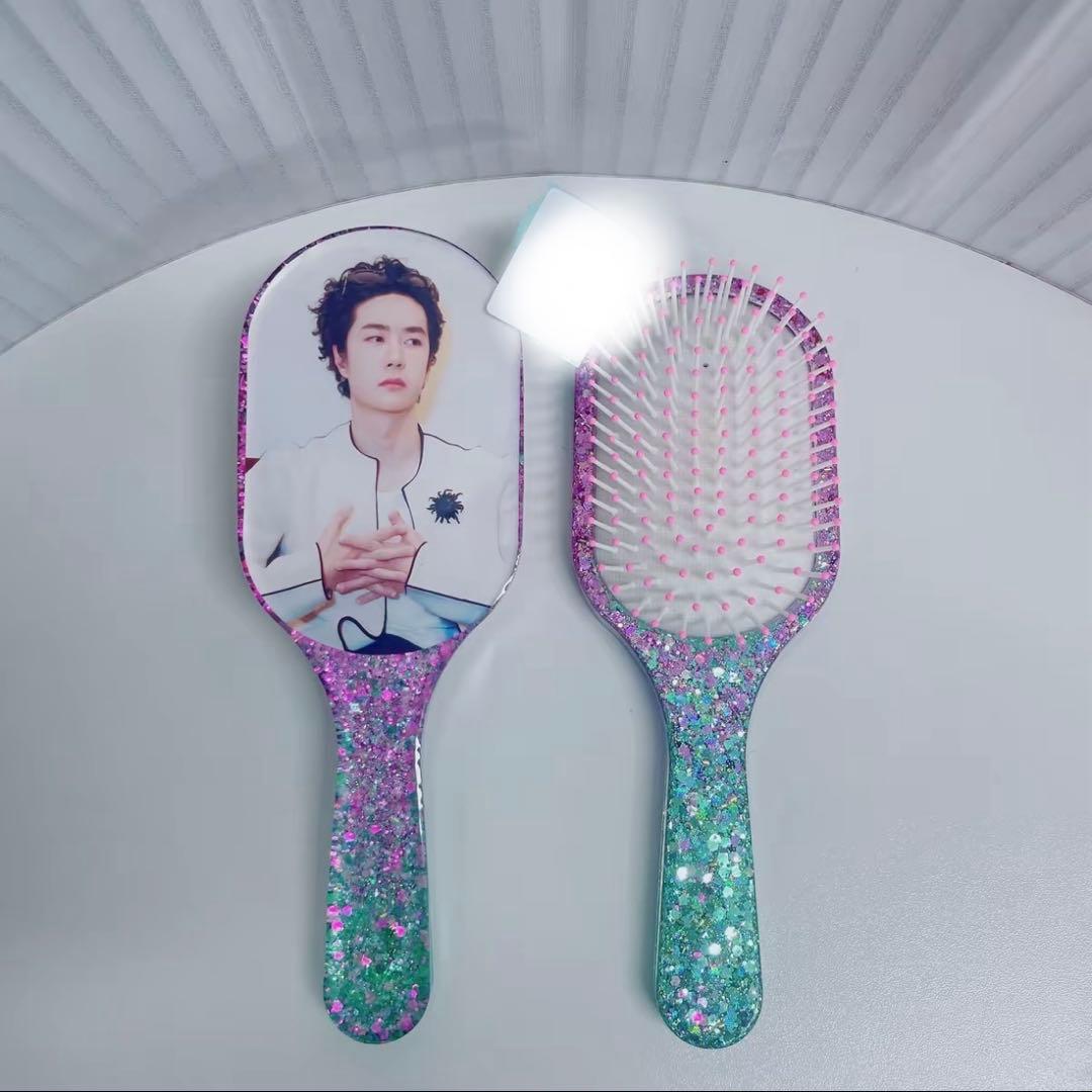 王一博 超大レジンエアークッション付きヘアブラシ　9点セット❣️確認用0109