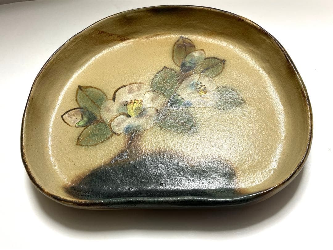 陶芸作家 益子焼 杉本浩太郎 作品 絵皿 白椿