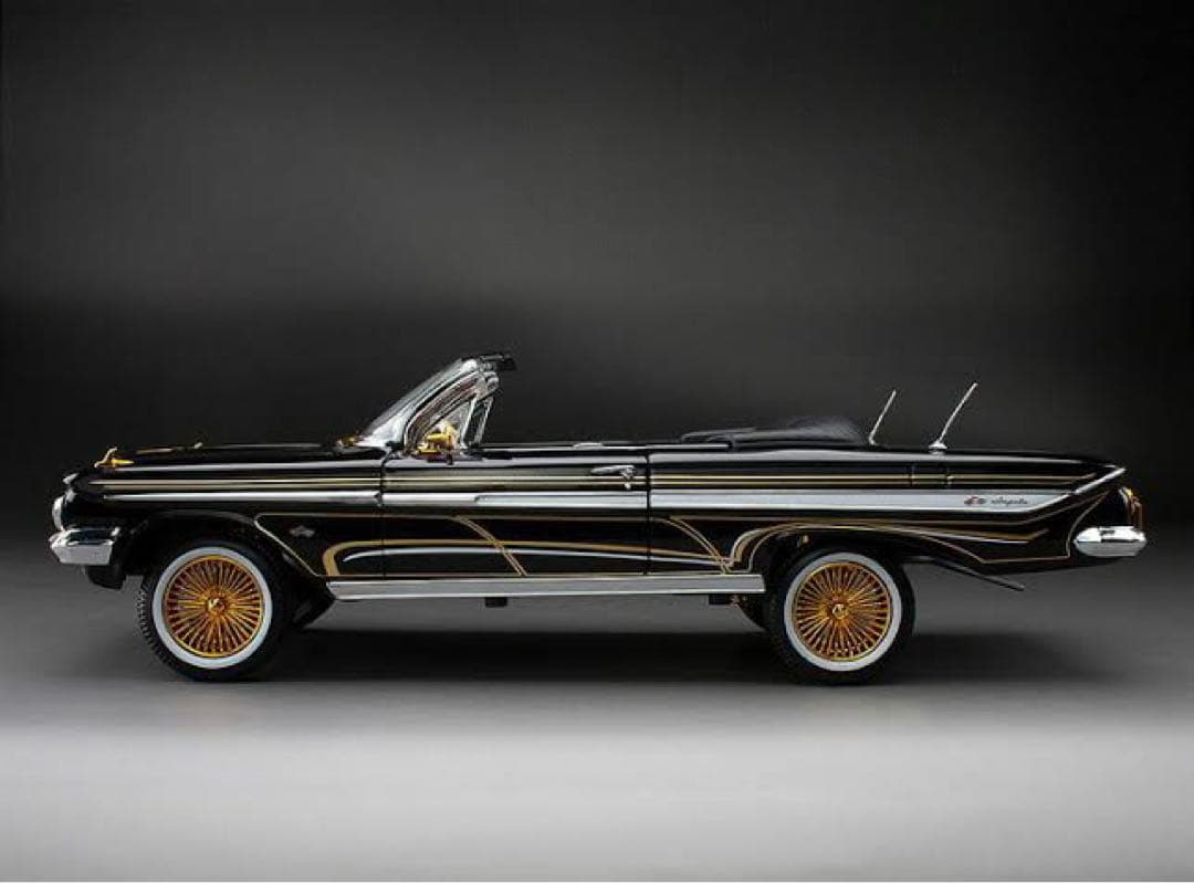 て*ん様 1/18 1961 インパラ コンバー ローライダー ゴールド 可動サ