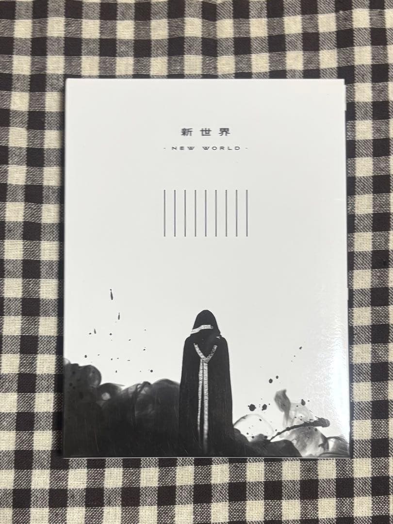 超特急 新世界 NEW WORLD ブルーレイ - メルカリ