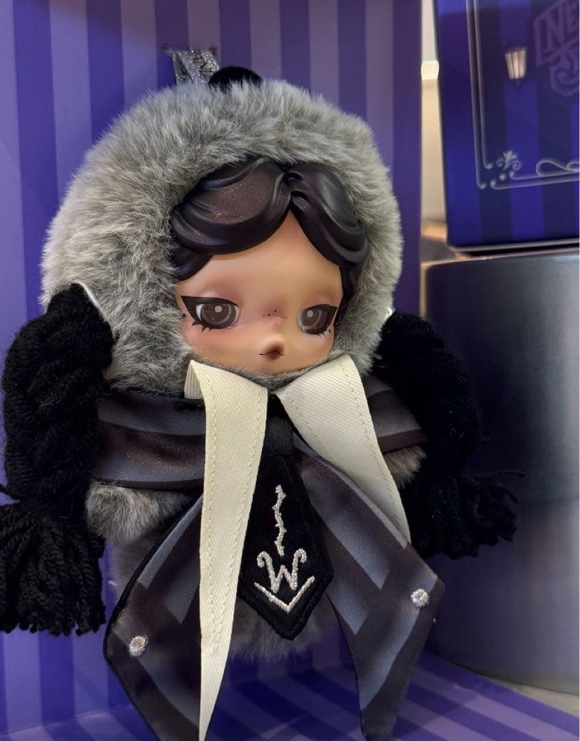 SKULLPANDA x Wednesday ぬいぐるみ ネ ヴァーモア学園制服