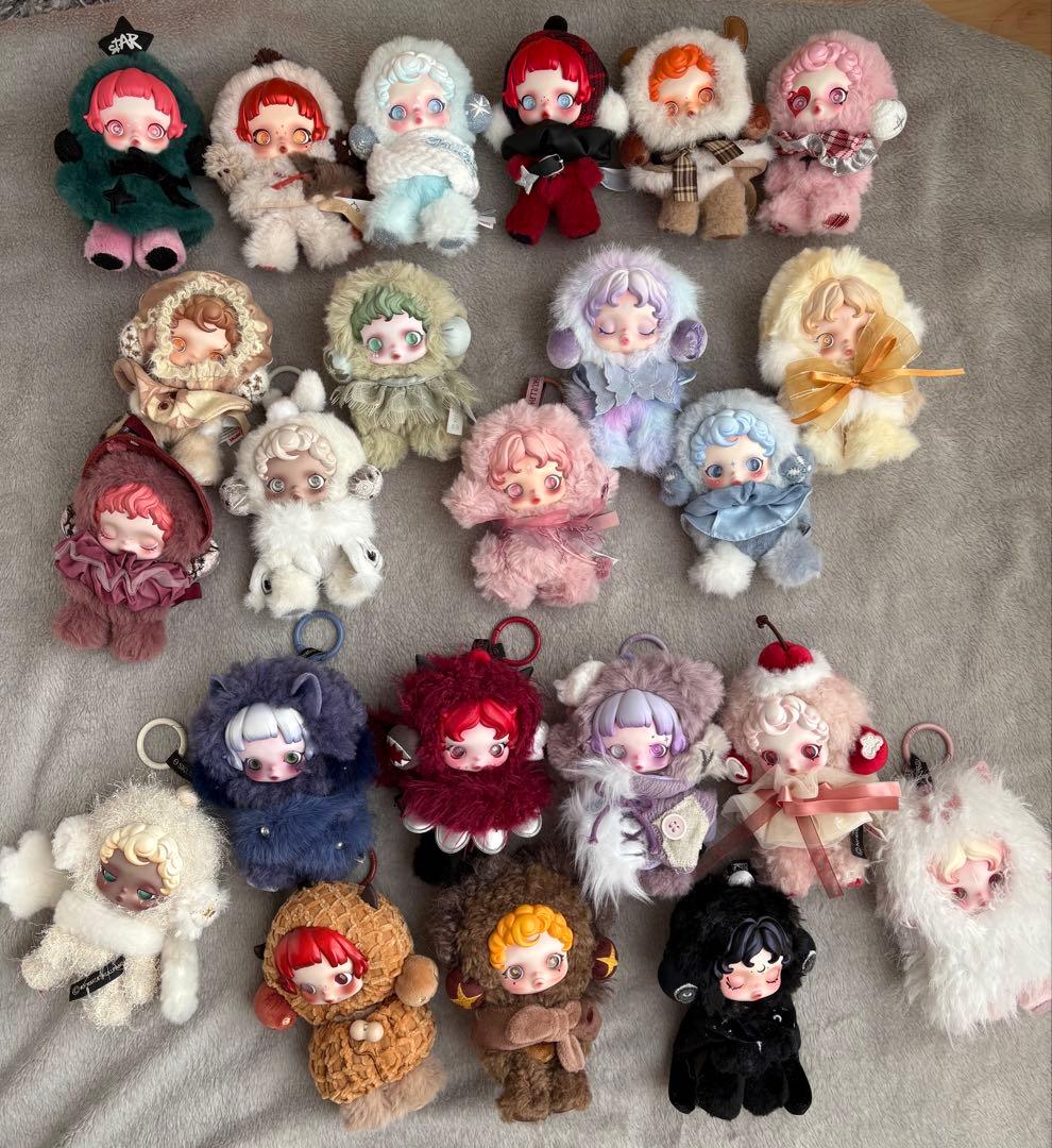 【1／15迄】スカルパンダ　ぬいぐるみ　セット SKULLPANDA Lazy Panda ぬいぐるみペンダント - POP MART (Japan)