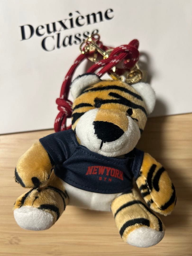 Deuxieme Classe＊BTN Tiger Key Chain - メルカリ