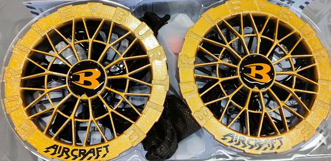 バートル24Vバッテリーレッドと羽メタリックゴールド空調服平日即日発送。