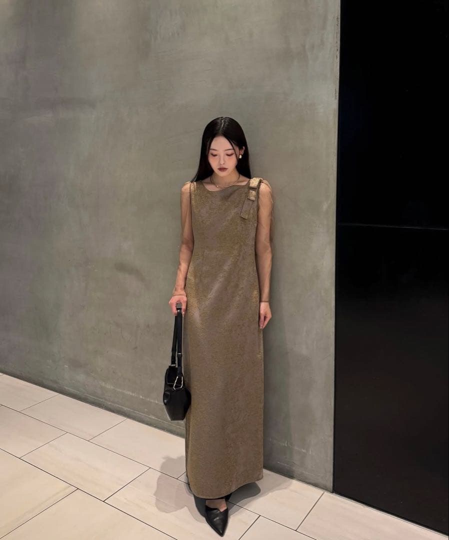 LE’RURE ショルダーリボン ジャガードドレス