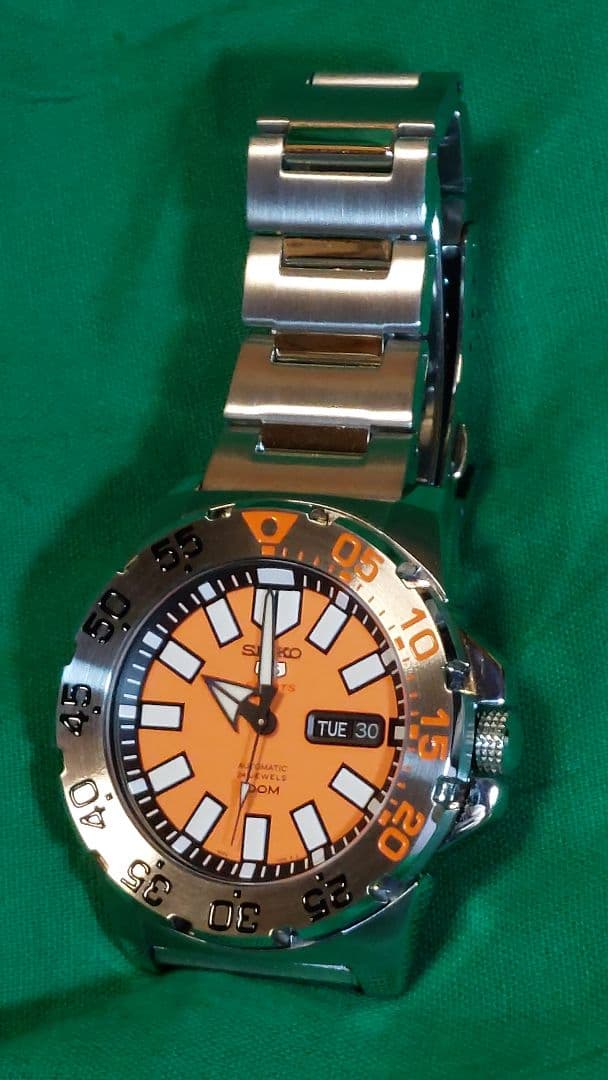 b*n様 SEIKO スポーツ5自動巻き 腕時計 オレンジ 100m防水