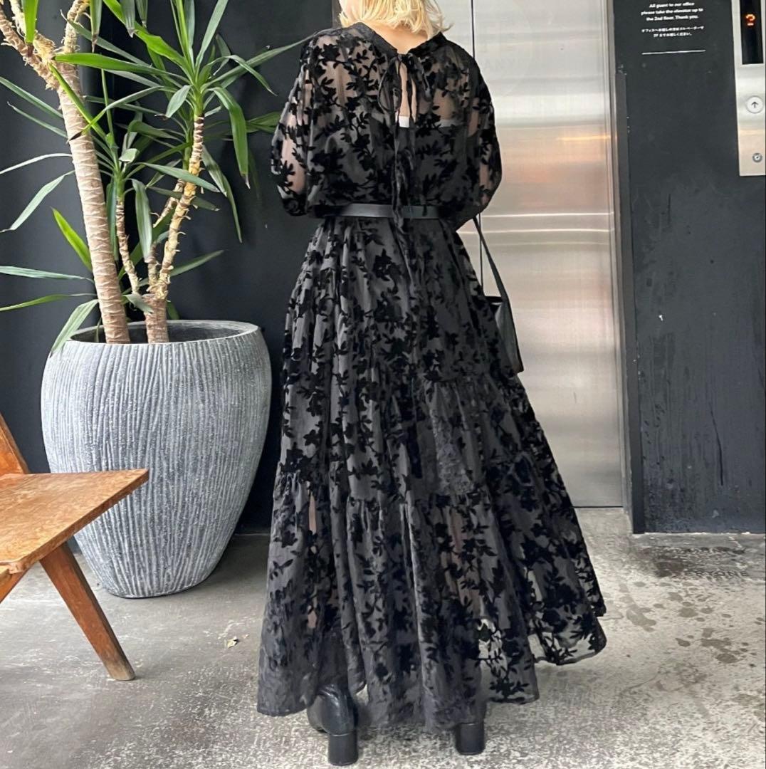 11/9限定⭐︎CIAOPANIC ⭐︎新品⭐︎ベロアフラワーティアードワンピース