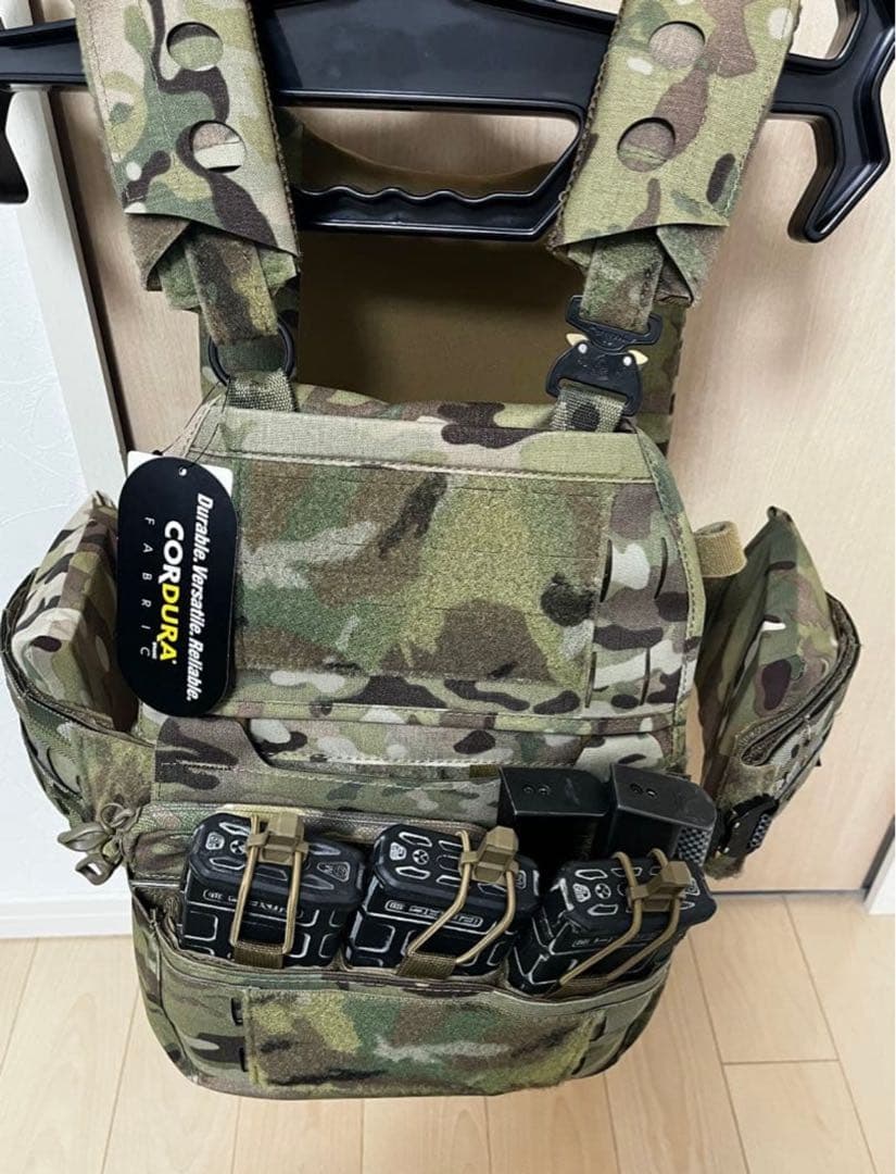 高品質レプ 新品 FCPC V5 プレキャリ バックパネル カンガルーポーチ