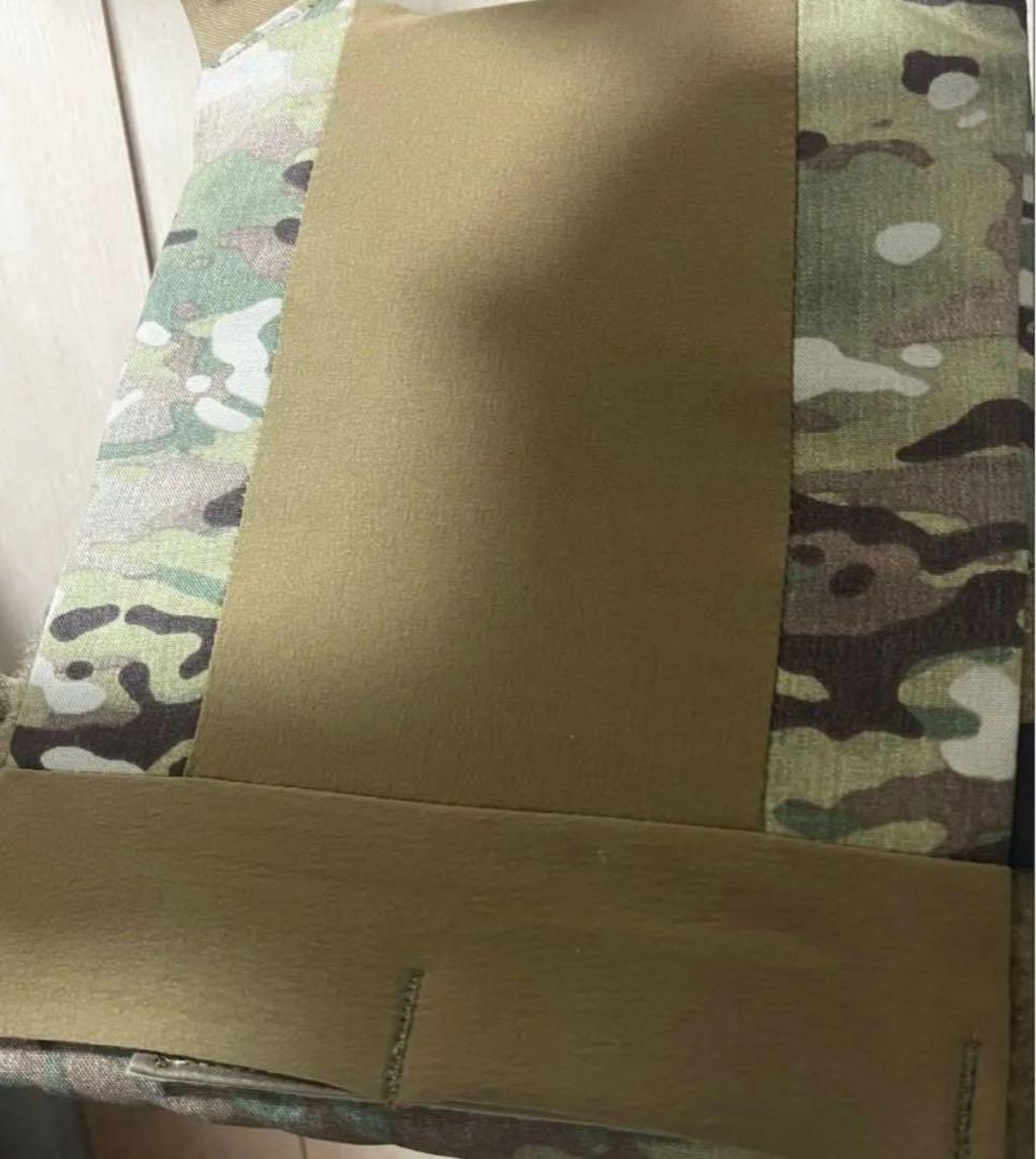 高品質レプ 新品 FCPC V5 プレキャリ バックパネル カンガルーポーチ