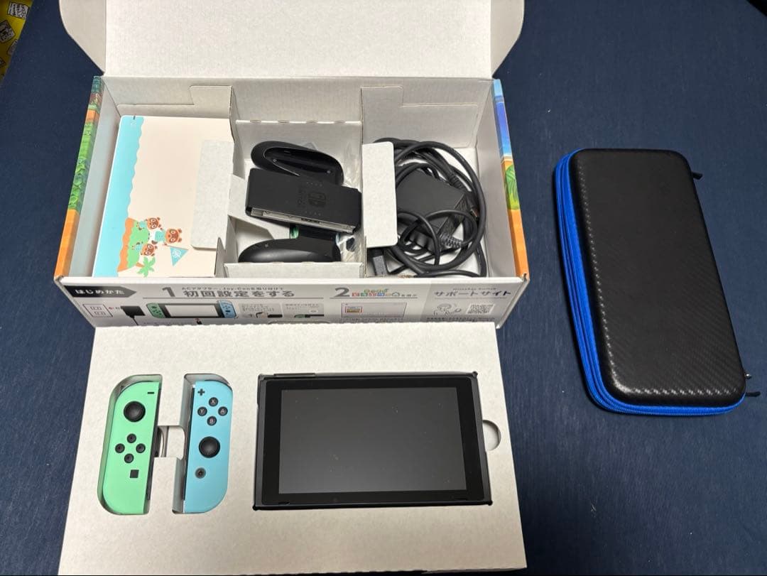 み*は様 任天堂Switch あつまれどうぶつの森バージョン　ケース付き