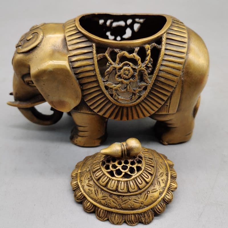 めでたい如意銅象 香炉 工芸品 美術品 置物