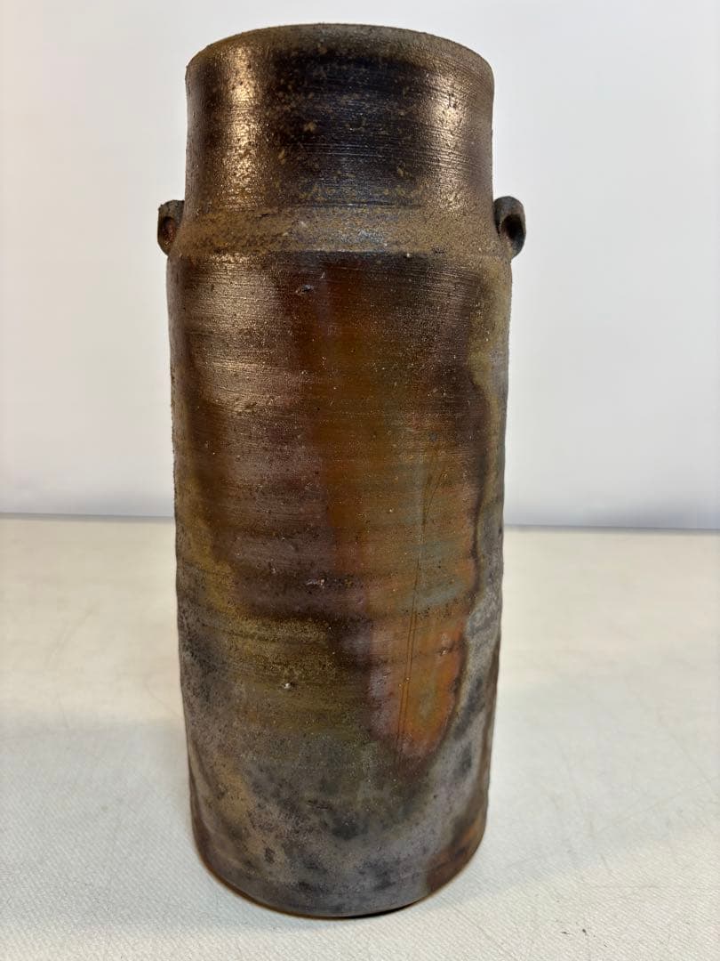 備前焼　陶印有り　耳付き花筒　 花瓶　花入