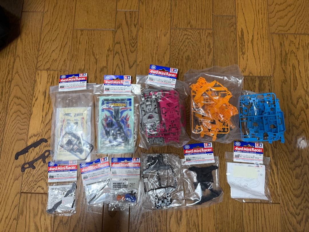 あ*や様 タミヤ　ミニ四駆キットとパーツセット