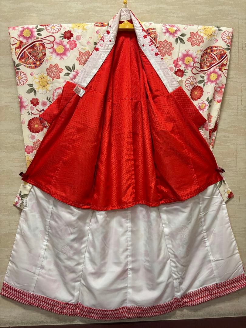 七五三　3歳女の子　着物・袴セット　ひさかたろまん　手鞠　アイボリー　八重桜