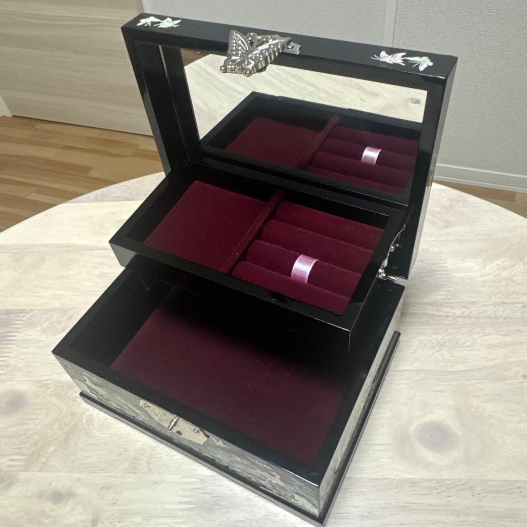 韓国伝統工芸・螺鈿細工（らでん）ジュエリーボックス