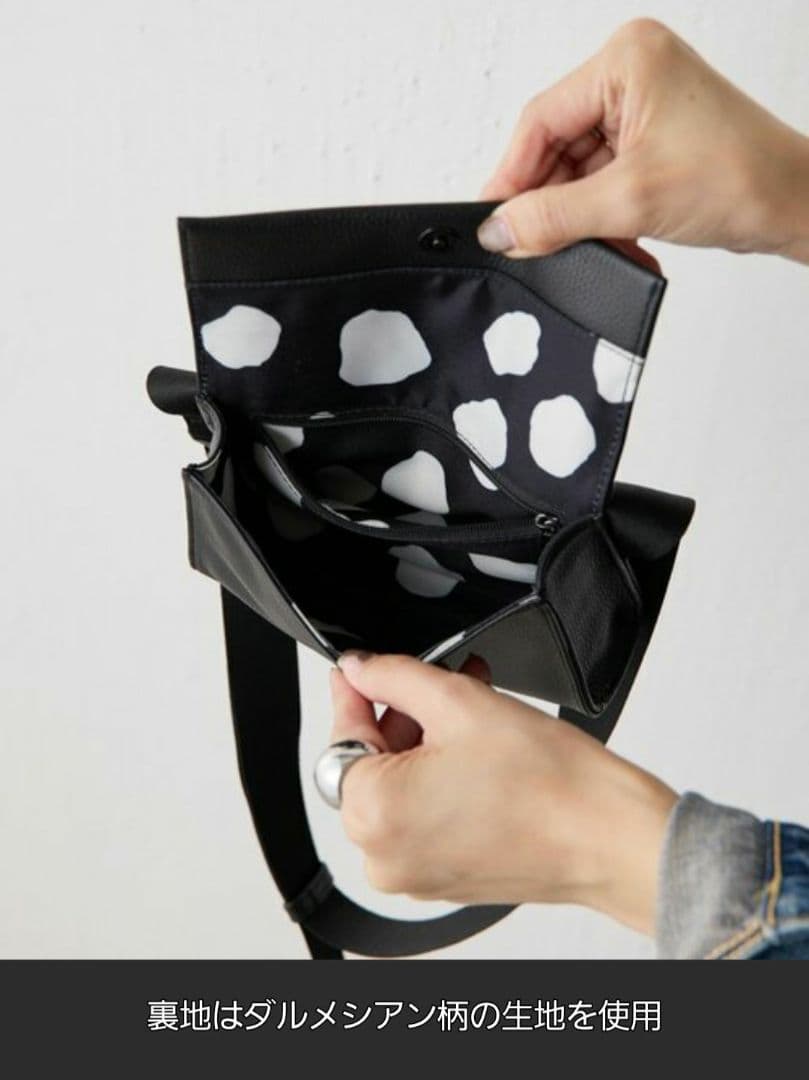 新品未使用 完売品《本革》ミニワイドテープショルダーバッグ