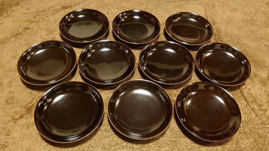 輪島塗　漆器　栗色　中皿　菓子皿　蔵出し　１０客 輪島塗 漆器 栗色 中皿 菓子皿 蔵出し 10客 輪島塗 漆器 栗色 中皿 菓子