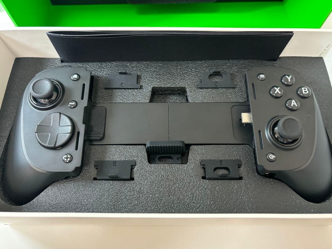 ゲーミングコントローラー