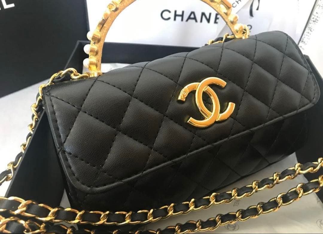 CHANEL シャネル VIP 非売品ショルダーバッグ ラスト！ 早い者勝ち！⭐️