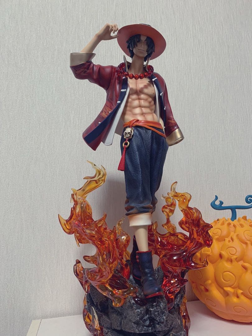 ONEPIECE エース 海外フィギュア