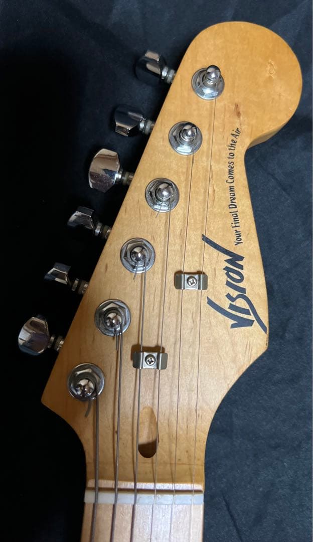 【Vision】ストラトタイプ・エレキギター