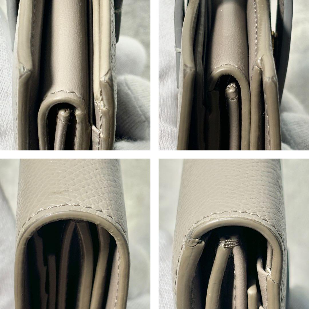 セリーヌ スモールストラップ コンパクトウォレット ペブルミネラル レザー