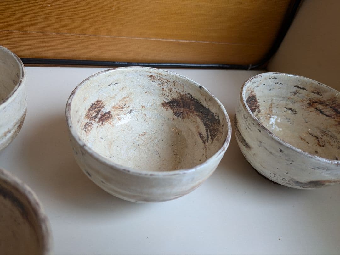 交渉中　恩塚正二　初期　粉引　茶碗　湯呑み　小鉢　5つ