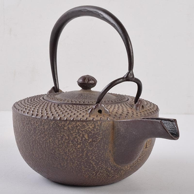 煎茶道具　釜師　菊地政光作　肩霰　銚子　染付山水文替蓋付　共箱　V R9015