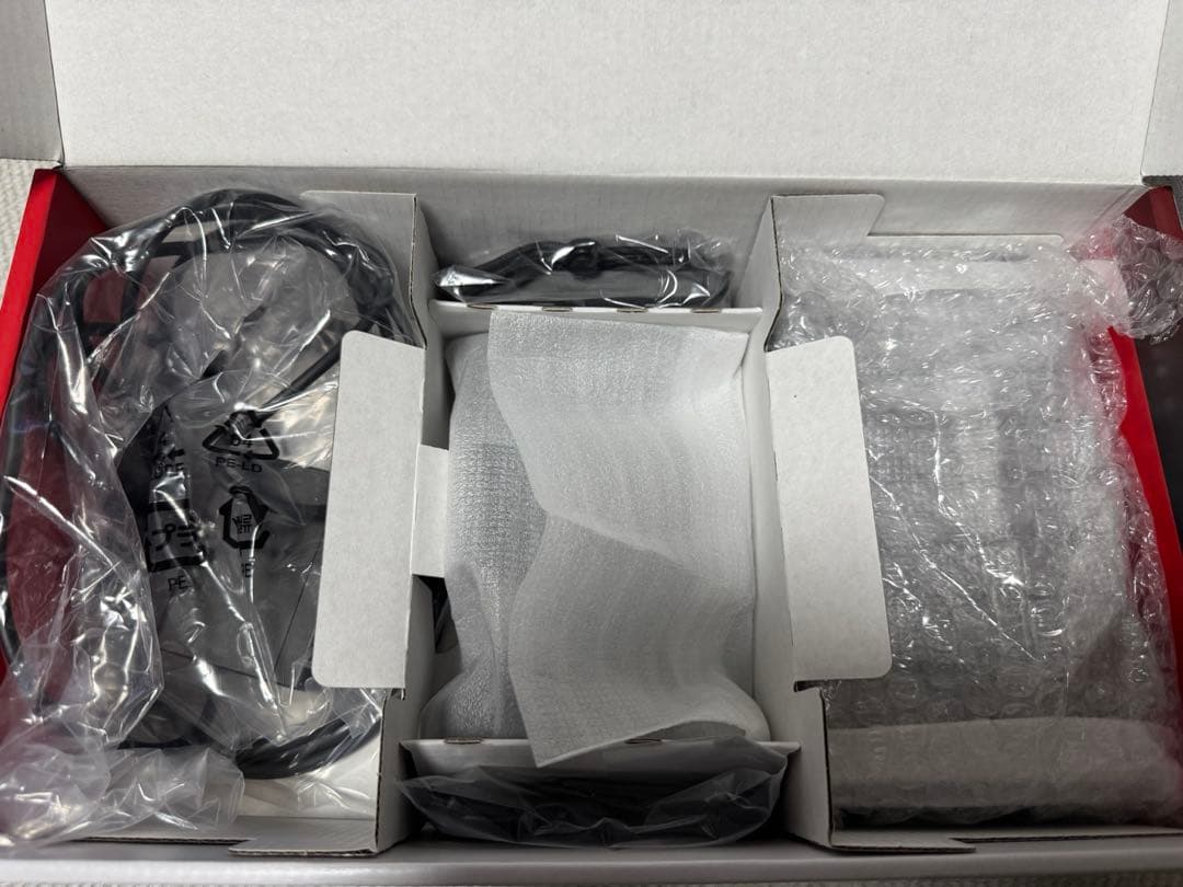 任天堂　NintendoSwitch 本体