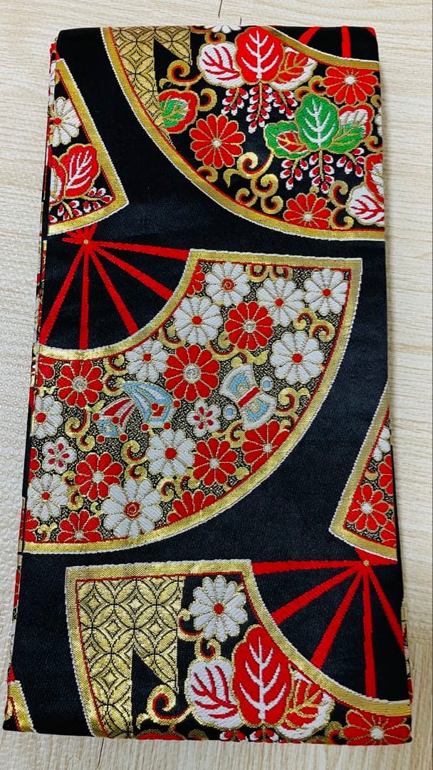 七五三用子供着物 女の子　7歳　正絹　アンティーク着物　130