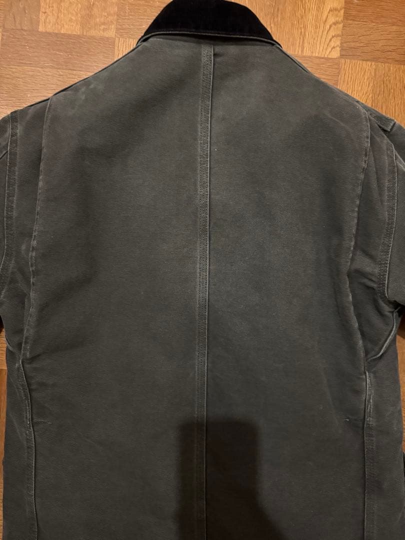 Carharttトラディショナルコート