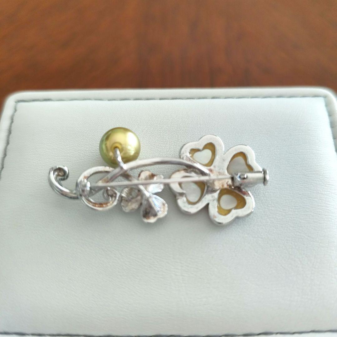 パールピスタチオパール天然シェルブローチシルバー製