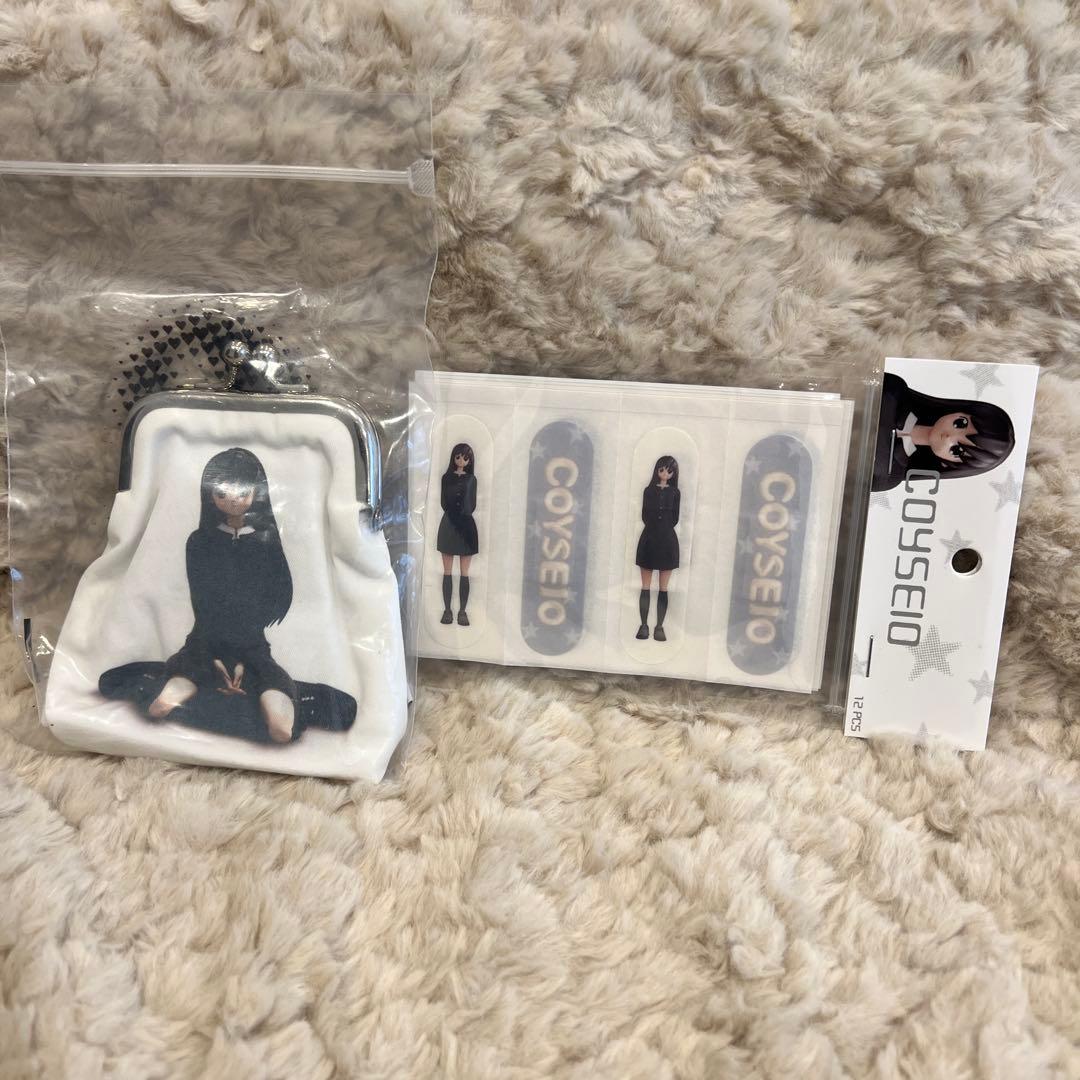 COYSEIO 財布.キャラクターイラストの絆創膏