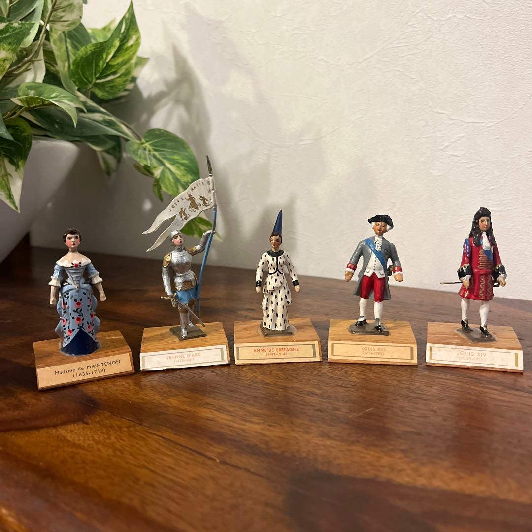 フランス歴史人物フィギュア5点セット - メルカリ